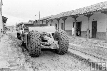         Mantenimiento de la calle Junín entre Santa Barbara y España – fotografía 2 de 5
