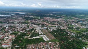         Vista aérea del 8vo anillo hacia el río Piraí
