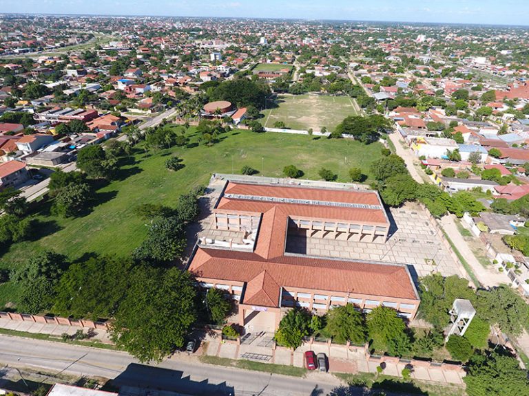         Vista aérea del Módulo Educativo 2 de Abril
